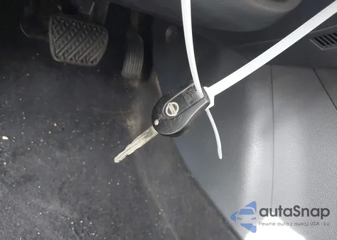 2017 Nissan Sentra S z USA, uszkodzony, nr VIN 3N1AB7AP7HY347770